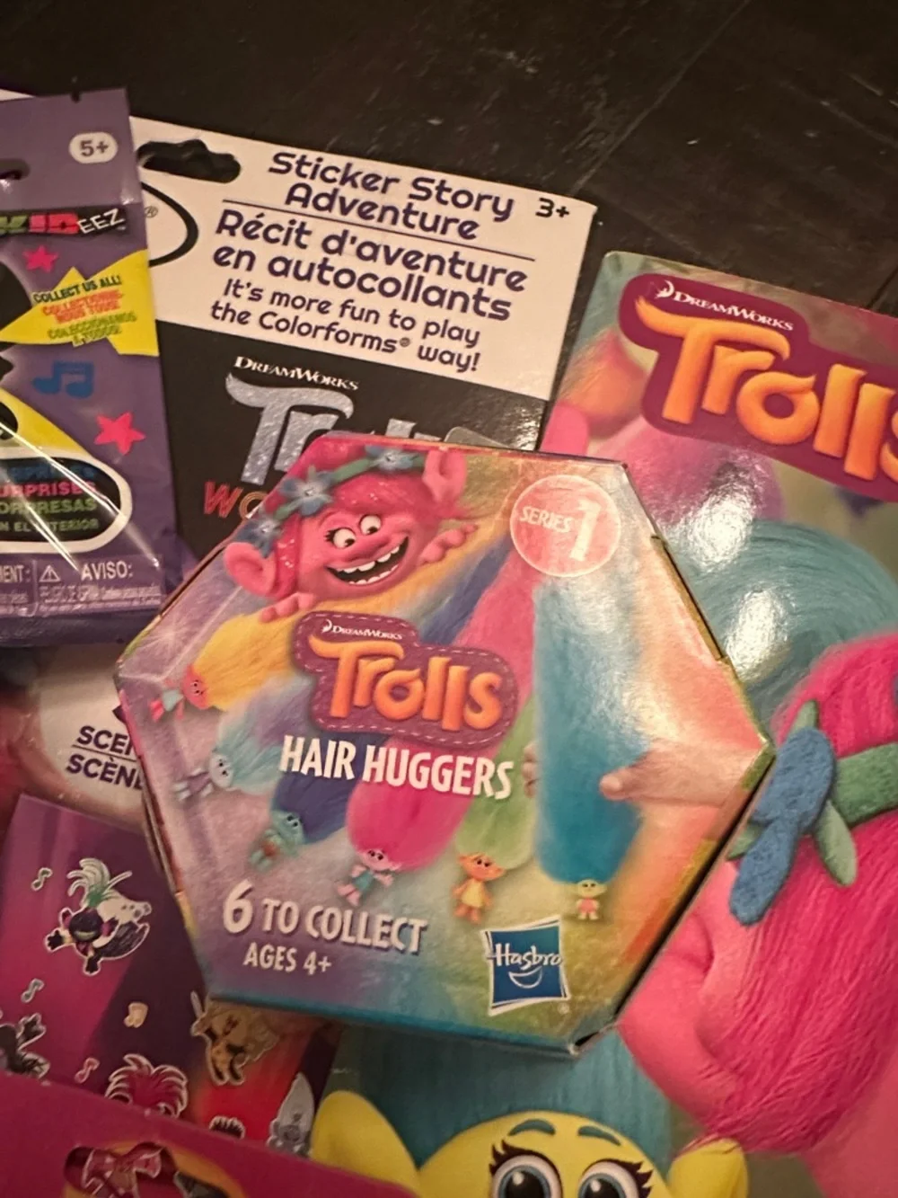 Trolls Poppy Activity Set with Pink Figures & Multicolor Accents